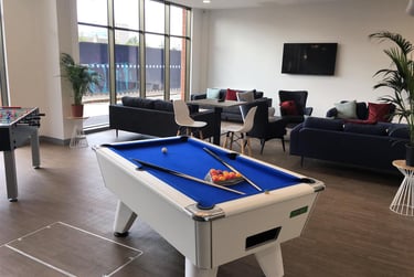 1 bed studio, Great Patrick Street, Holylands, Belfast, BT12LT - Image 13